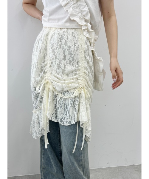 WC(ダブル シー)の「リボンドロストレースミドルスカート《長さ調節可能》(スカート・レディース・アイボリー/ブラック・FREE)」の2枚目の写真