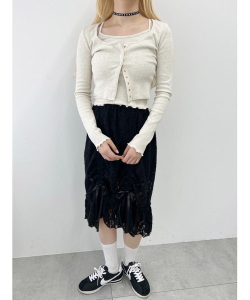 ★未使用ワンダフルワールドホワイトたくし上げリボンスカート 楽天市場】ピンタック入りフラワーカットワーク刺繍コットン