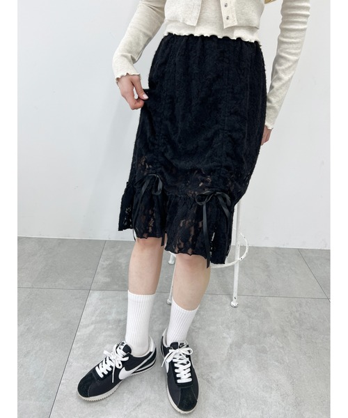 WC(ダブル シー)の「リボンドロストレースミドルスカート《長さ調節可能》(スカート・レディース・アイボリー/ブラック・FREE)」の18枚目の写真