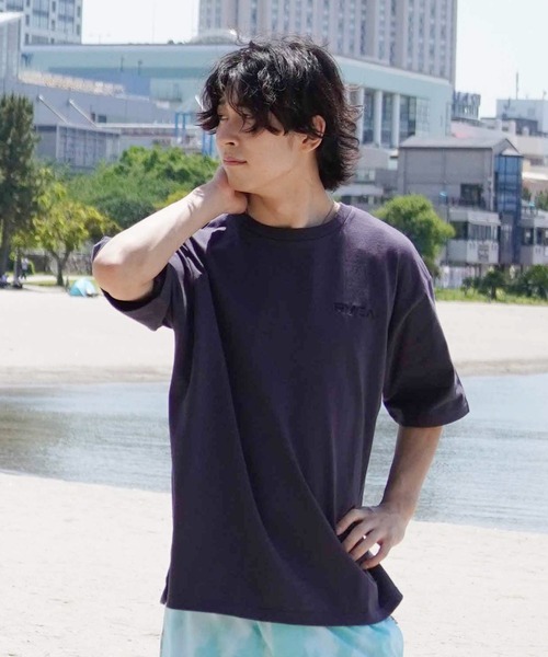 RVCA（ルーカ）の「【ムラサキスポーツ限定】RVCA/ルーカ 半袖Tee バックプリント オーバーサイズ ユニセックス BE04A-P21（Tシャツ/カットソー・メンズ・ホワイト/カーキ/ネイビー/ブラック・S/M/L）」の21枚目の写真