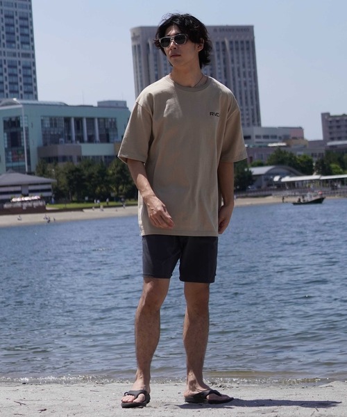 RVCA（ルーカ）の「【ムラサキスポーツ限定】RVCA/ルーカ 半袖Tee バックプリント オーバーサイズ ユニセックス BE04A-P21（Tシャツ/カットソー・メンズ・ホワイト/カーキ/ネイビー/ブラック・S/M/L）」の18枚目の写真