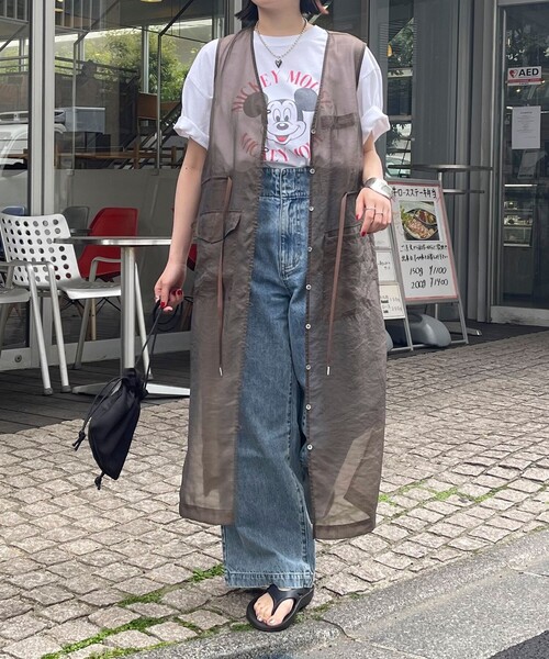 fredy emue(フレディエミュ)の「シアーロングジレ(ベスト・レディース・ブラウン/オフホワイト・38)」の21枚目の写真