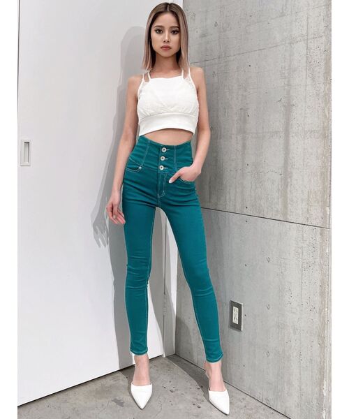 GYDA（ジェイダ）の「レースレイヤービスチェ（キャミソール・レディース・オフホワイト/ブラック・FREE）」の4枚目の写真