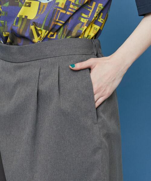 FRAPBOIS(フラボア)の「ツークール パンツ(その他パンツ・レディース・グレー/ブラック・2/1)」の6枚目の写真