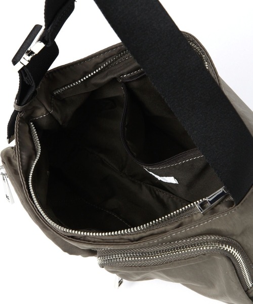 HEREIAM（ヘレイアム）の「【HEREIAM】アウトポケットショルダー（ショルダーバッグ・レディース・カーキ/ブラック・FREE）」の16枚目の写真