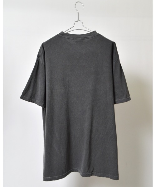 MODISH GAZE(モディシュガゼ)の「【MODISH GAZE】LOVEロゴプリント ピグメント加工 ビッグシルエットTシャツ (CP)(Tシャツ/カットソー・レディース・ネイビー/アイボリー/スミクロ・FREE)」の22枚目の写真