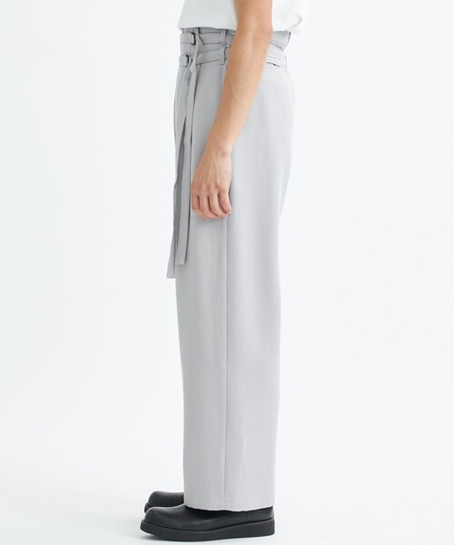 SHAREEF(シャリーフ)の「DOUBLE BELT PANTS(スラックス・メンズ・カーキ/アイボリー・1/2)」の14枚目の写真