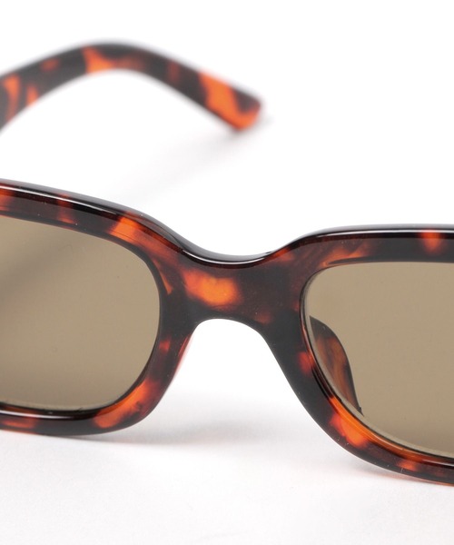 Heather(ヘザー)の「オーバルフレームサングラス 125188(サングラス・レディース・ブラウン/ブラック・ONE SIZE)」の9枚目の写真