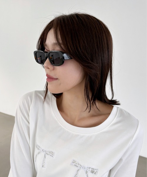 Heather(ヘザー)の「オーバルフレームサングラス 125188(サングラス・レディース・ブラウン/ブラック・ONE SIZE)」の13枚目の写真