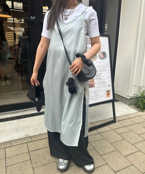 nemne store(ネンネストア)の「《低身長サイズあり》シアーレイヤードワンピ(ワンピース・レディース・アイボリー/ブルー・MEDIUM/SMALL)」の14枚目の写真