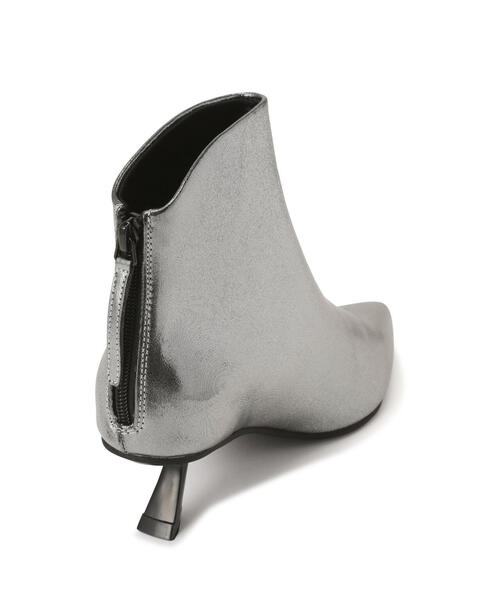 N.（N. Natural Beauty Basic）（エヌエヌナチュラルビューティーベーシック）の「◆ポインテッドショートブーツ（ブーツ・レディース・ブラック/シルバー・22.5/23.5/24.5）」の10枚目の写真