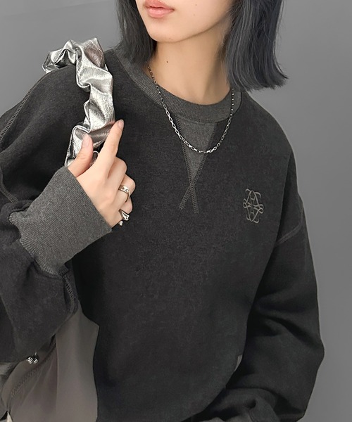 Java（ジャバ）の「《JaVa ジャバコラボ》大人カジュアルの進化版。胸刺繍裏起毛異素材コンビBigポケットステッチ使いスウェット（スウェット・メンズ・チャコールグレー/ブラック/オートミール・MEDIUM/LARGE/X-LARGE/SMALL）」の3枚目の写真