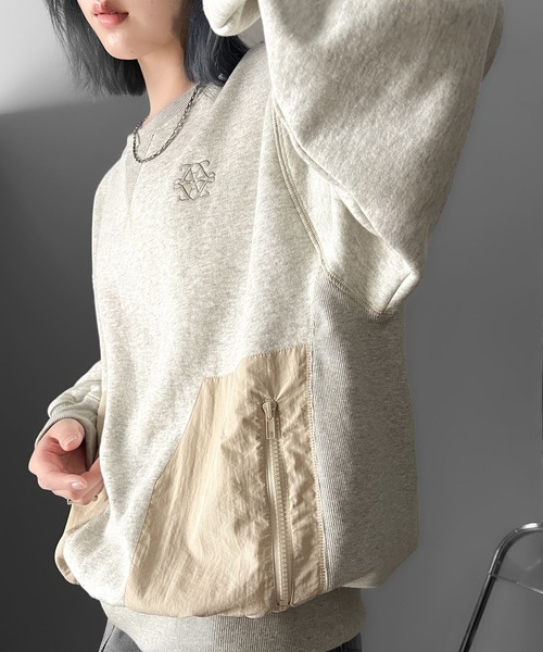 Java（ジャバ）の「《JaVa ジャバコラボ》大人カジュアルの進化版。胸刺繍裏起毛異素材コンビBigポケットステッチ使いスウェット（スウェット・メンズ・チャコールグレー/ブラック/オートミール・MEDIUM/LARGE/X-LARGE/SMALL）」の5枚目の写真