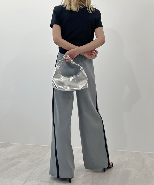 Futier land（フューティアランド）の「ライン配色ワイドニットパンツ（その他パンツ・レディース・ブラック/グレー・MEDIUM/LARGE）」の20枚目の写真