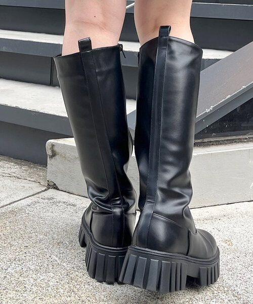 w closet(ダブルクローゼット)の「ロングブーツ(ブーツ・レディース・アイボリー/ブラック/ブラック系その他・MEDIUM/LARGE)」の11枚目の写真