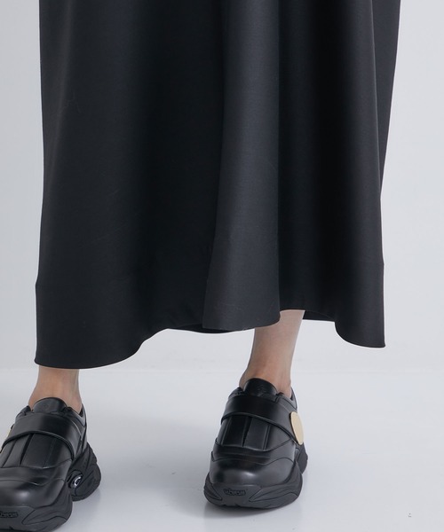 【HARUNOBUMURATA/ハルノブムラタ】別注 ELIANA GOLDボタン/ROUND SHAPED VOLUME DRESS/エリアナ/ラウンドシェイプボリュームドレス（ワンピース）｜HARUNOBUMURATA（ハルノブムラタ）