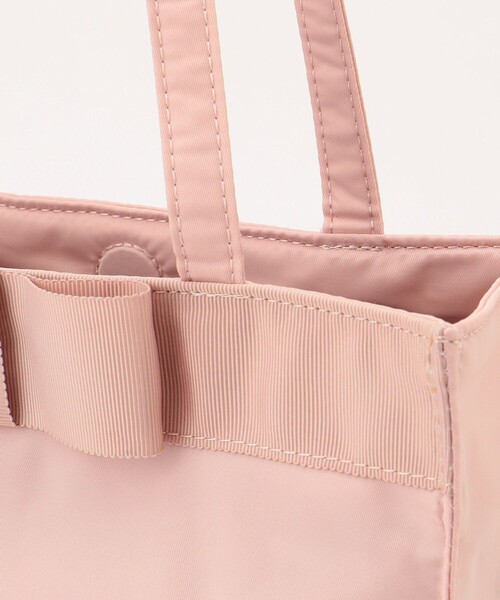 TOCCA（トッカ）の「WISH LINK SUBBAG サブバッグ（トートバッグ・レディース・ピンク系/ブラック系/ネイビー系/ブラック系5・F）」の8枚目の写真