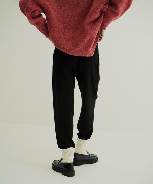 TWO TUCK KNIT TAPERED PANTS（スラックス）｜CLANE（クラネ）の