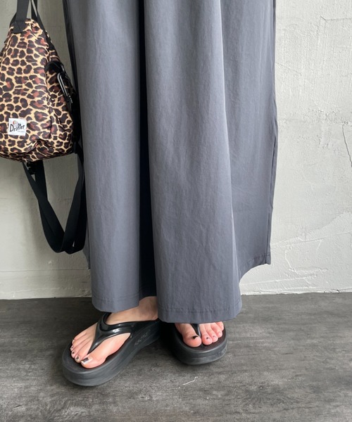KELTY（ケルティ）の「[KELTY/ケルティ] 別注 ラッシュコンフォート ショートスリーブナイロンワンピース（ワンピース・レディース・オリーブ/ブラック/チャコールグレー・F）」の13枚目の写真