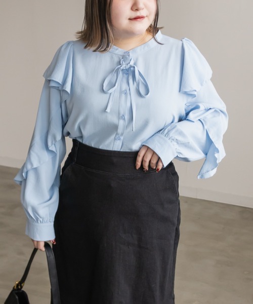 CLETTE(クレット)の「リボン付き2WAYフリルブラウス(シャツ/ブラウス・レディース・ブラック/ブルー/オフホワイト・4L/3L/LL)」の3枚目の写真