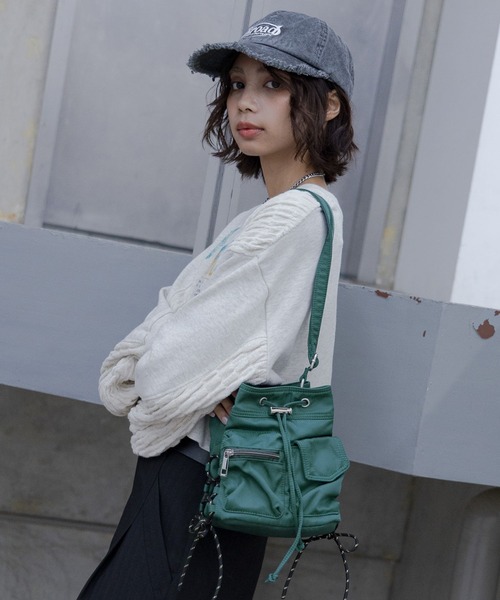 PAGEBOY（ページボーイ）の「WポケットキンチャクBAG（ボディバッグ/ウエストポーチ・レディース・ブラック/ダークグリーン・FREE）」の9枚目の写真