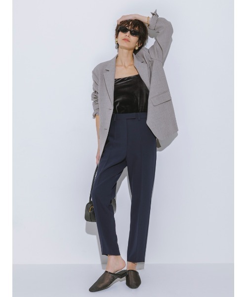 Mila Owen(ミラオーウェン)の「ベロアカップインキャミソール【手洗い可能】(キャミソール・レディース・チャコールグレー/ダークブラウン/ブラック・1/0)」の4枚目の写真