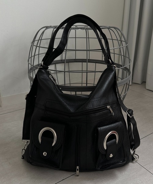 apres jour mignon（アプレジュールミニョン）の「【apresjour mignon×ARIAZ】リングポケット2WAYバッグ（ショルダーバッグ・レディース・ブラック・ONESIZE）」の5枚目の写真