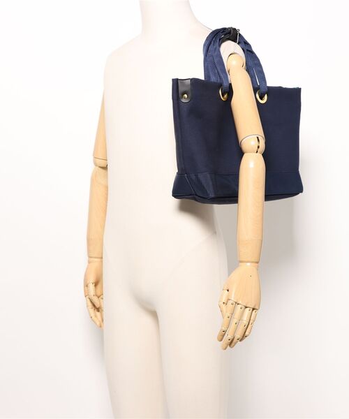 N.I.B（エヌアイビー）の「【N.I.B】別注キャンパストートバッグ（トートバッグ・レディース・ベージュ/ナチュラル/ネイビー・FREE）」の8枚目の写真