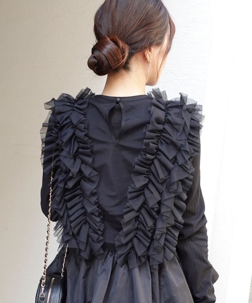 CORNERS（コーナーズ）の「チュールフリルベスト（Tシャツ/カットソー・レディース・グレイッシュベージュ/アイボリー/グレー/ブラック・M）」の15枚目の写真