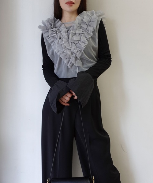 CORNERS（コーナーズ）の「チュールフリルベスト（Tシャツ/カットソー・レディース・グレイッシュベージュ/アイボリー/グレー/ブラック・M）」の20枚目の写真