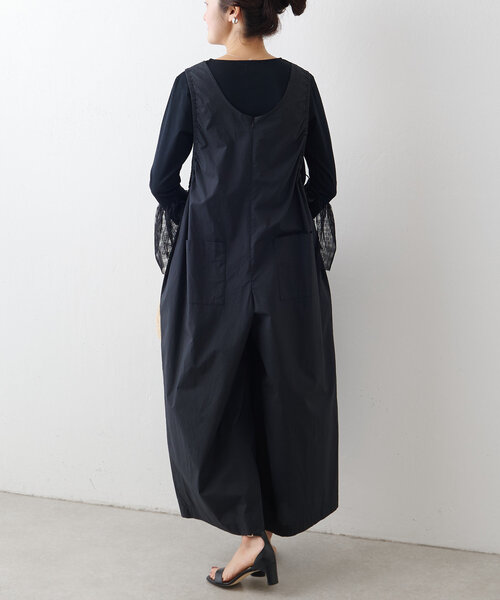 BEARDSLEY（ビアズリー）の「サイドギャザーサロペット（サロペット/オーバーオール・レディース・ブラック・FREE）」の4枚目の写真