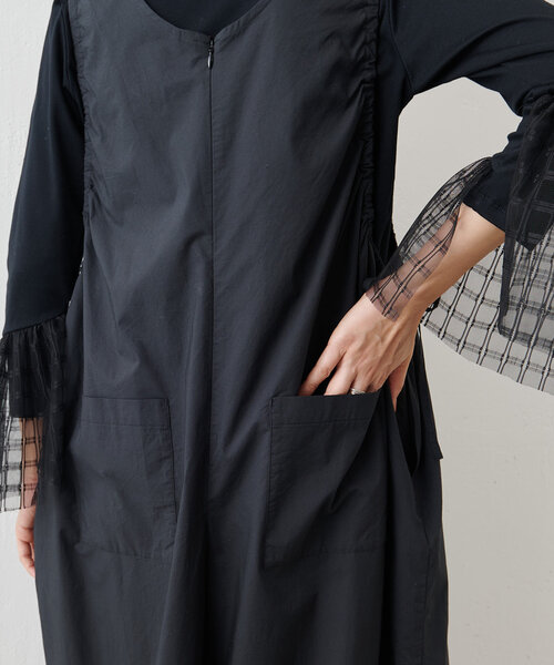 BEARDSLEY（ビアズリー）の「サイドギャザーサロペット（サロペット/オーバーオール・レディース・ブラック・FREE）」の6枚目の写真