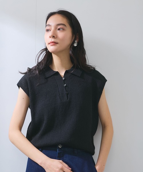 VIS(ビス)の「【WEB限定】スキッパーサマーニット【洗える】(ニット/セーター・レディース・ブラック/サックスブルー/オフホワイト・FREE)」の6枚目の写真