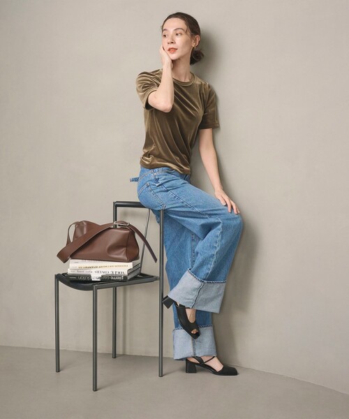 BEAUTY&YOUTH UNITED ARROWS(ビューティーアンドユースユナイテッドアローズ)の「レザーライク オープントゥ バックストラップミュール(サンダル・レディース・ブラック/ブラウン・37h/36/37/36h)」の5枚目の写真