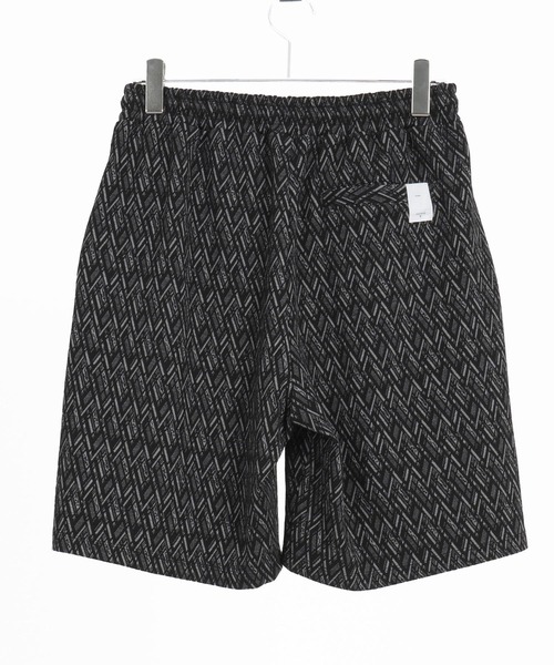 ANGENEHM（アンゲネーム）の「mp13335-Geometric jacquard fabric shorts ショートパンツ（その他パンツ・メンズ・ブラック/キナリ・S/M/L）」の7枚目の写真