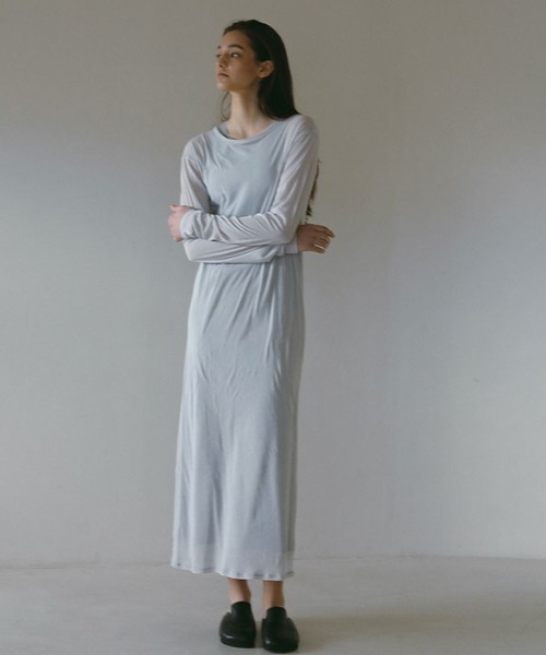 ETRE TOKYO（エトレトウキョウ）の「レイヤードストレートシルエットワンピース（ワンピース・レディース・グレー/ホワイト・FREE）」の2枚目の写真