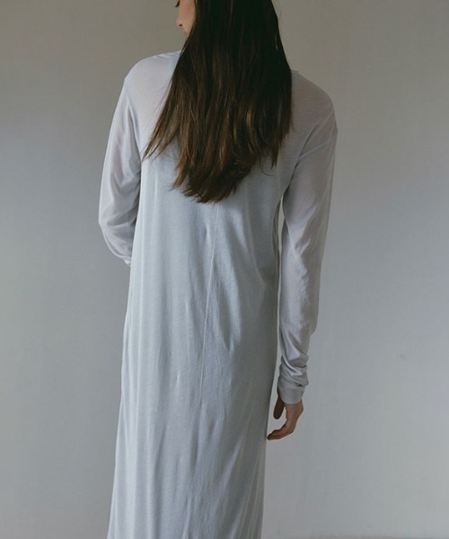 ETRE TOKYO（エトレトウキョウ）の「レイヤードストレートシルエットワンピース（ワンピース・レディース・グレー/ホワイト・FREE）」の3枚目の写真