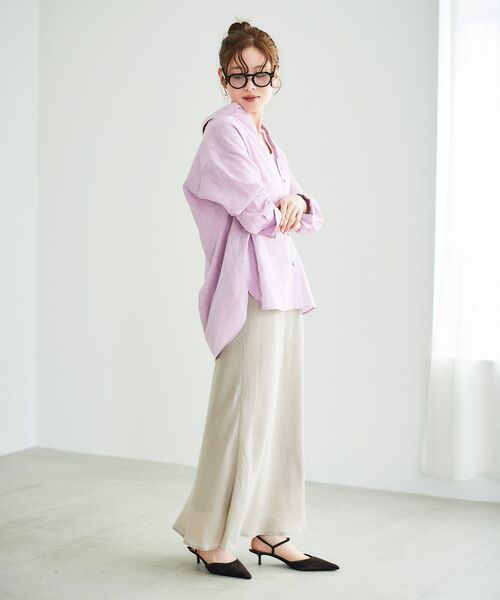 le.coeur blanc（ルクールブラン）の「キュプラフィブリルナロースカート（スカート・レディース・ブラック/グレイッシュベージュ・38）」の13枚目の写真