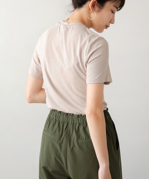 Bou Jeloud（ブージュルード）の「スムージーＴシャツ（Tシャツ/カットソー・レディース・ブラック/ホワイト/モカ/サックスブルー/ピンク・FREE）」の19枚目の写真