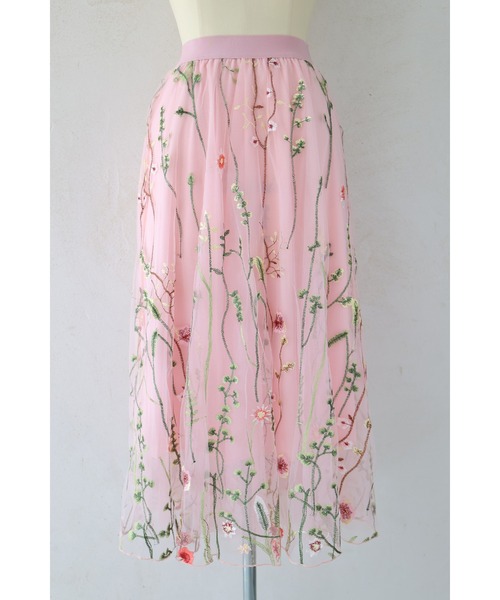 cawaii（カワイイ）の「一面に広がる花刺繍チュールミディアムスカート（スカート・レディース・アイボリー/ピンク・FREE）」の16枚目の写真