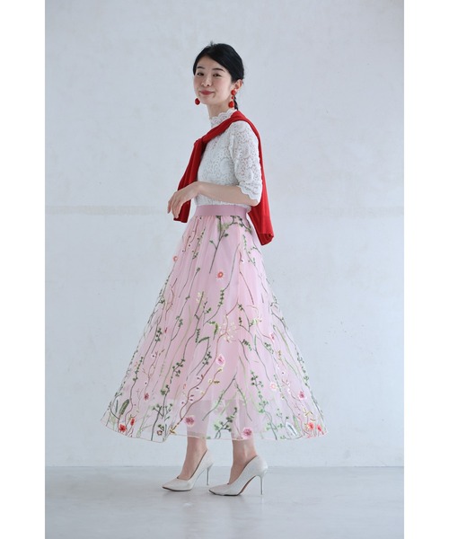cawaii（カワイイ）の「一面に広がる花刺繍チュールミディアムスカート（スカート・レディース・アイボリー/ピンク・FREE）」の8枚目の写真