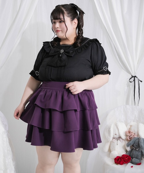 Diable baiser(ディアブルベーゼ)の「【4Lー6L】3段ティアードミニスカパン【大きいサイズ有】(スカート・レディース・ストライプ/ブラック/ブラック系その他/パープル・6L/5L/4L)」の4枚目の写真