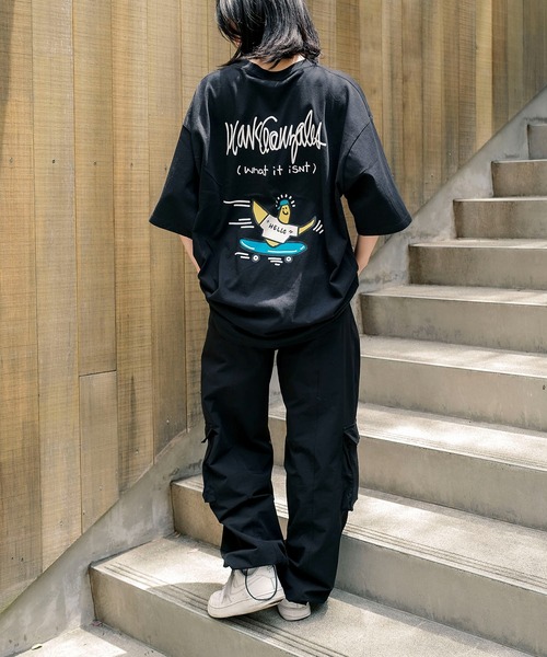 (What it isNt)ART BY MARKGONZALES(ワットイットイズント)の「【What it isNt)ART BY MARKGONZALES / (ワットイットイズント) アートバイ マークゴンザレス】 リラックスフィット プリントTシャツ(Tシャツ/カットソー・メンズ・ブラック系その他/ホワイト系その他4/ホワイト系その他2/グレー系その他2/ベージュ系その他4/ベージュ系その他2/ホワイト系その他3/ホワイト系その他/グレー系その他/ブラック系その他3・LARGE/MEDIUM/X-LARGE)」の19枚目の写真