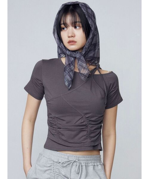 EMODA（エモダ）の「アシンメトリーギャザーレイヤートップ（Tシャツ/カットソー・レディース・グレー/ブラック/ホワイト/レッド・FREE）」の17枚目の写真