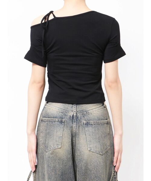 EMODA（エモダ）の「アシンメトリーギャザーレイヤートップ（Tシャツ/カットソー・レディース・グレー/ブラック/ホワイト/レッド・FREE）」の9枚目の写真