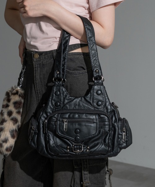 apres jour mignon（アプレジュールミニョン）の「【apresjour mignon×ARIAZ】マルチポケット２wayバッグ（ハンドバッグ・レディース・ブラック・ONESIZE）」の2枚目の写真