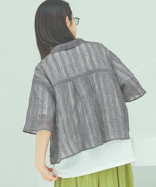 LAKOLE（ラコレ）の「シアーチェック開襟シャツ / 493896（シャツ/ブラウス・レディース・チャコールグレー/ベージュ/グリーン・FREE）」の15枚目の写真