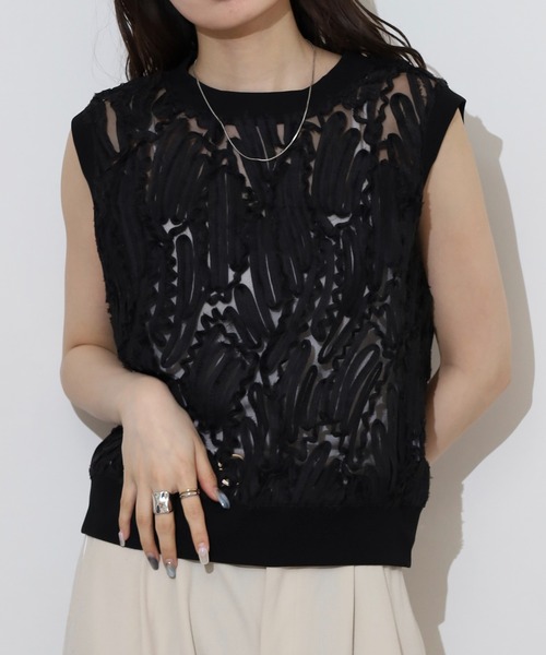 BRODIAEA(ブローディア)の「BRODIAEA 【アンサンブル対応】立体レースシアーノースリーブトップス(Tシャツ/カットソー・レディース・ブラック/アイボリー/オフホワイト・40)」の11枚目の写真