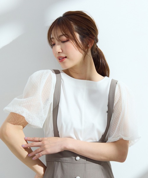 Rose Tiara（ローズティアラ）の「【接触冷感/手洗い可】ボリューム袖カットソー（Tシャツ/カットソー・レディース・ブラック/オフホワイト/ブルー・38/42/46/40）」の8枚目の写真