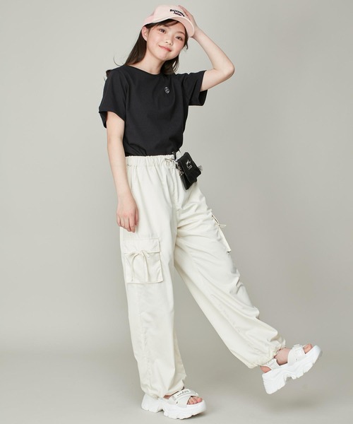 JENNI(ジェニィ)の「【リバイバルアイテム】厚底テープスポサン(サンダル・キッズ・オフホワイト/ブラック・23cm/22cm/24cm)」の17枚目の写真